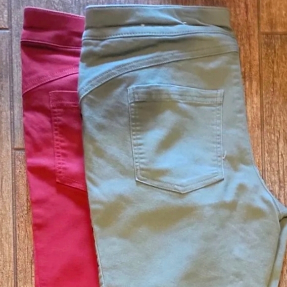 Christopher & Banks Cropped Pants - Picture 1 of 2